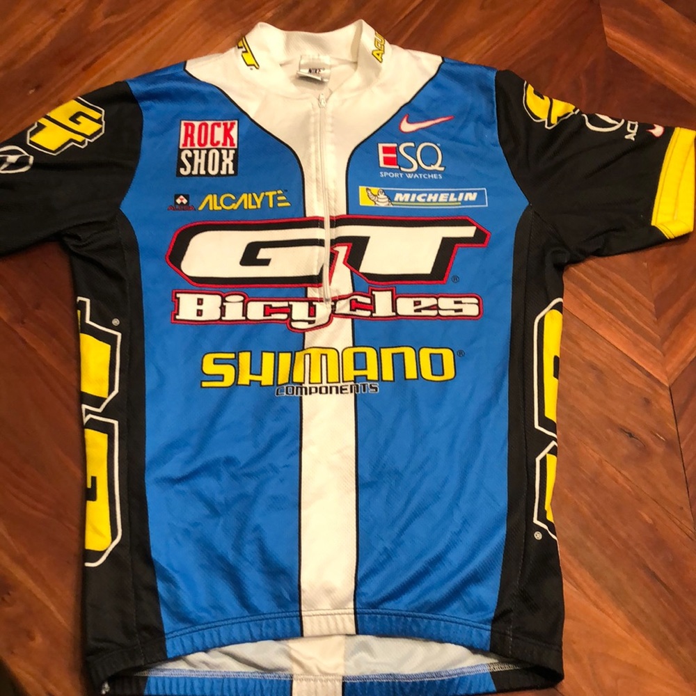 Nike Dryfit Cycling  🚴‍♀️ Jersey